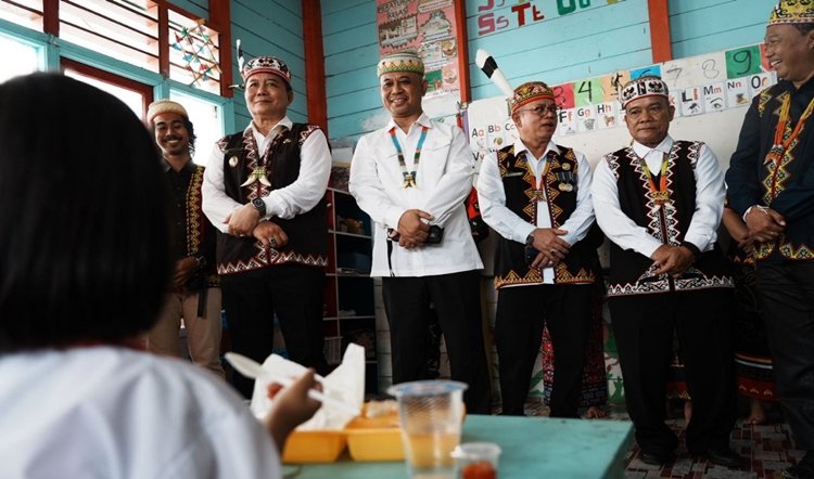 Mahulu Uji Coba Makan dan Bergizi Gratis di TK dan SDN Long Bagun