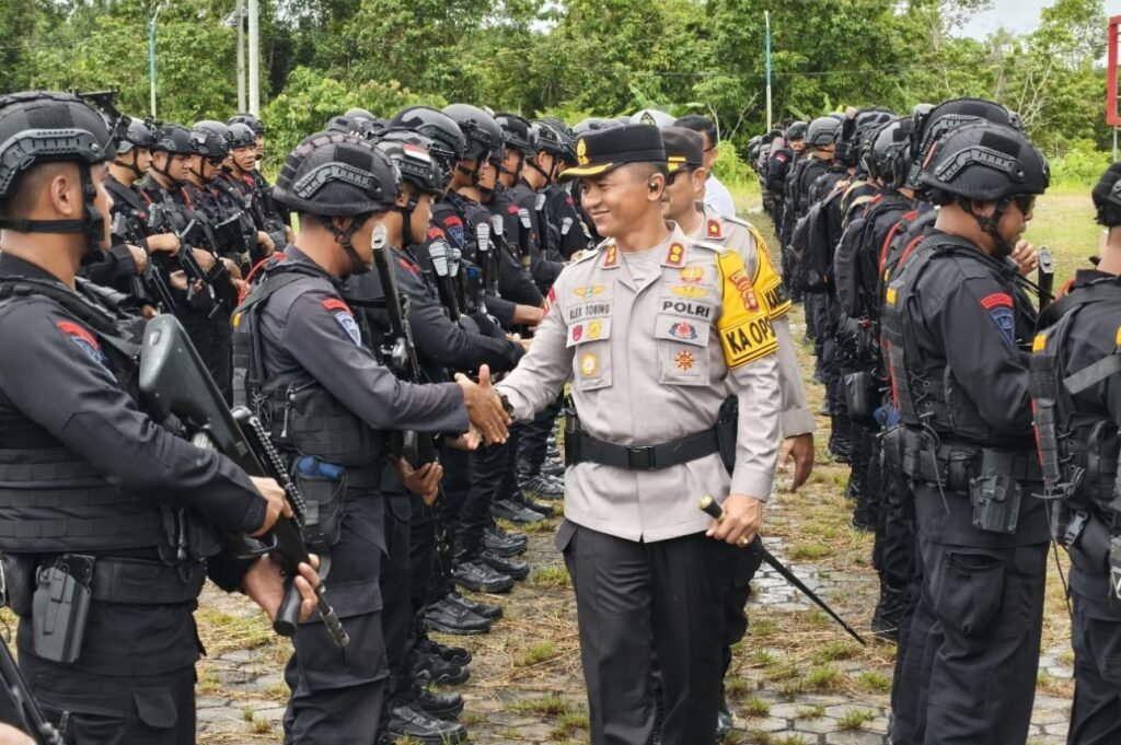 Kapolres Bontang Pimpin Apel Pasukan Satbrimob Usai Pengamanan PSU Pilkada Kukar