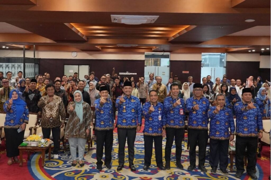 Wagub Seno Minta Perusahaan Wajib Gandeng UMKM