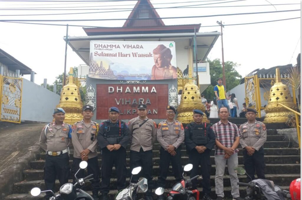 Perayaan Waisak 2025, Brimob Amankan Vihara dan Objek Wisata di Kota Balikpapan