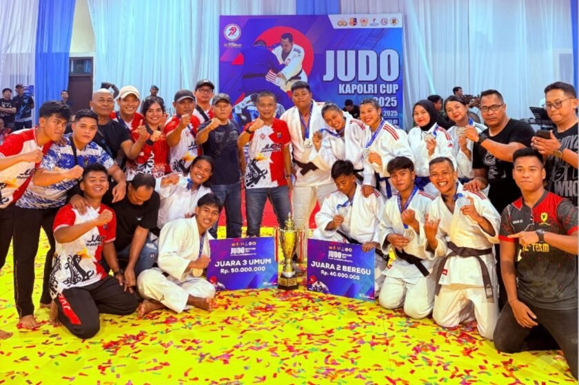 Tim Judo Polda Kaltim Raih Juara Umum 3 di Kejuaraan Judo Kapolri Cup 2025