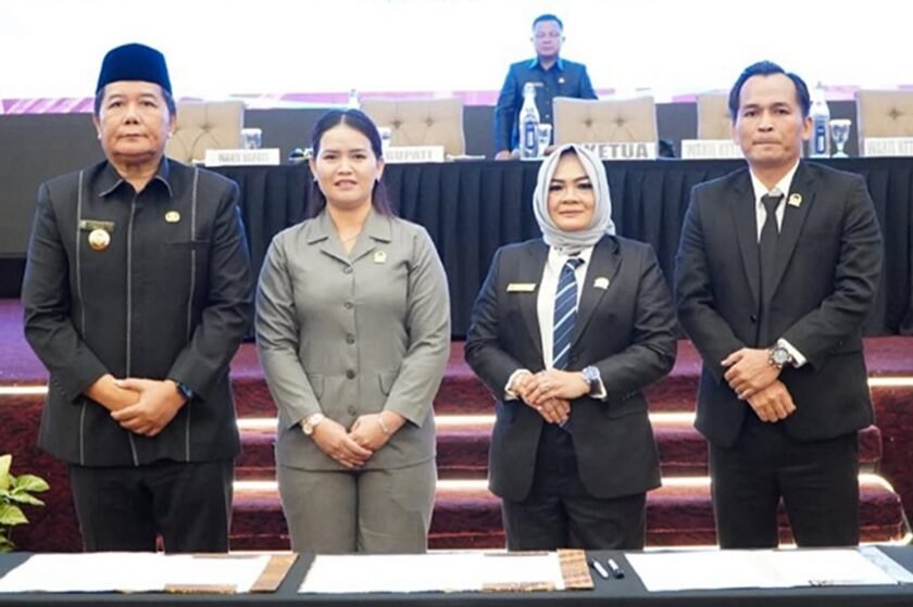 DPRD Mahulu Umumkan Bupati dan Wakil Bupati Terpilih Periode 2025-2030