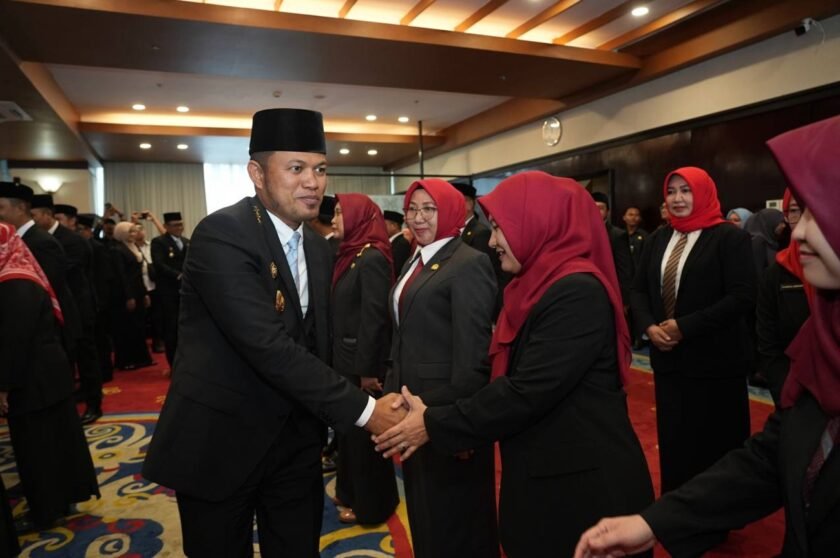 Gubernur Kaltim Minta Utamakan Disiplin dan Layanan Terbaik untuk Rakyat