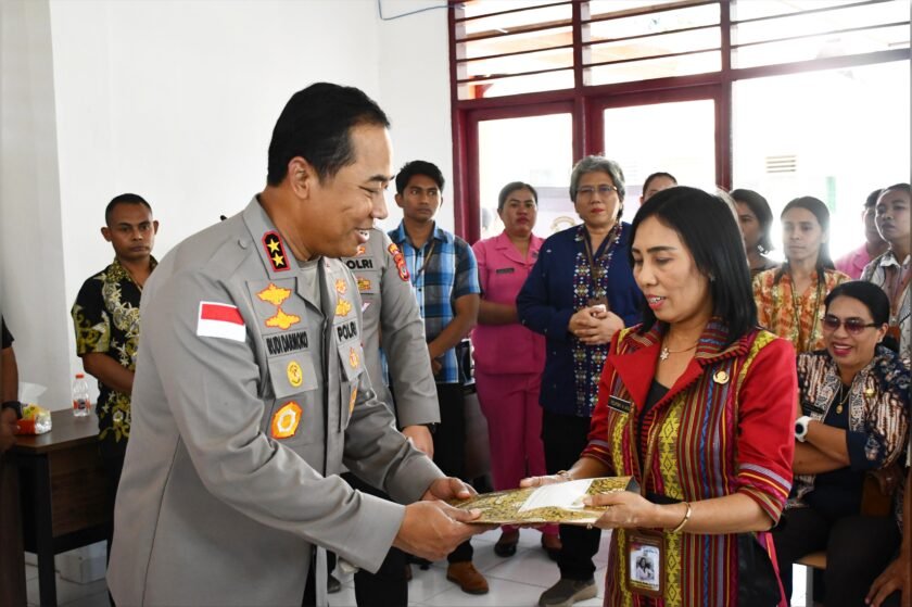 Kapolda NTT Tebar Inspirasi di Sekolah Rakyat Menengah 19 Naibonat