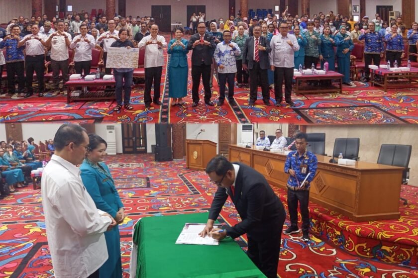 Gotong Royong dan Harapan Baru, Bupati Kubar Launching Program BSPS 2025