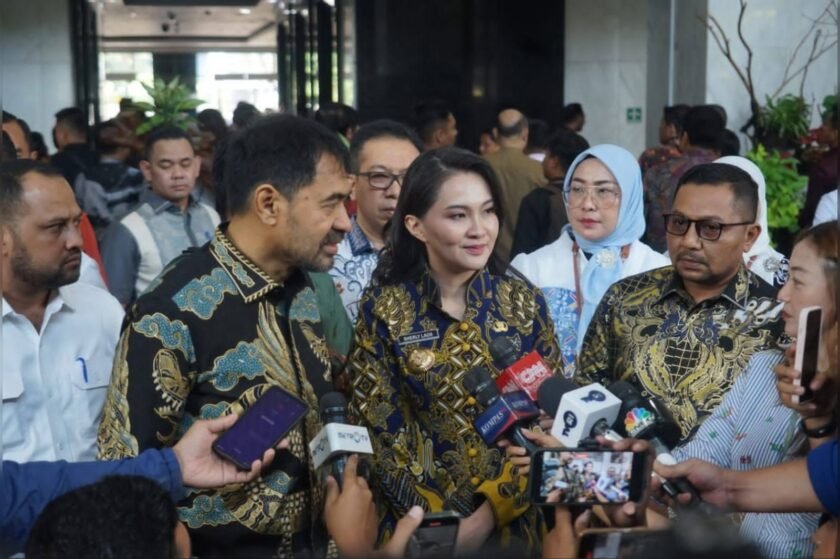 Mualem dan Serlly Pertegas Penolakan atas Kebijakan Pusat Potong Dana Transfer ke Daerah