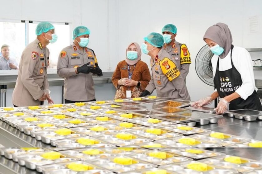 Orang Tua Senang Anaknya Dapat MBG Menunya Variatif