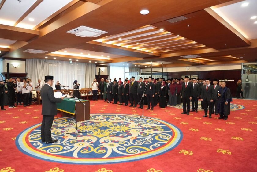 Gubernur Harum Lantik 91 Pejabat Pemprov Kaltim